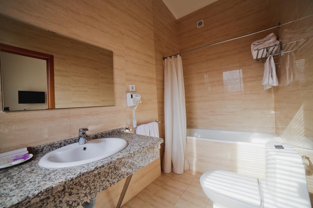 Bishkek Boutique Hotel Exterior photo