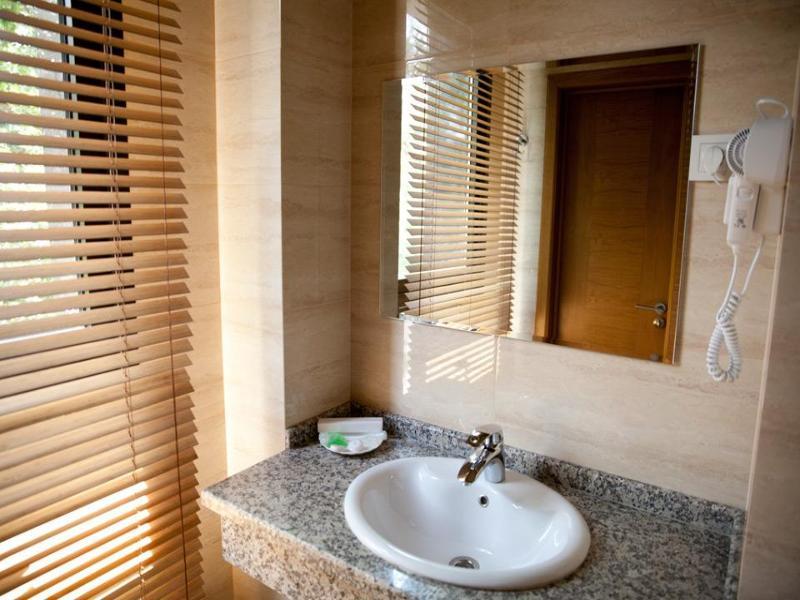 Bishkek Boutique Hotel Exterior photo